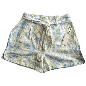 Laura Ashley 100% Linen Blue and Cream Floral‎ High Waist Belt Shorts Size L